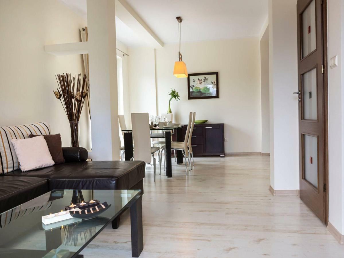 Vacationclub - Rezydencja Bursztyn Apartament 20 Apartment ชวีโนวิชแจ ภายนอก รูปภาพ